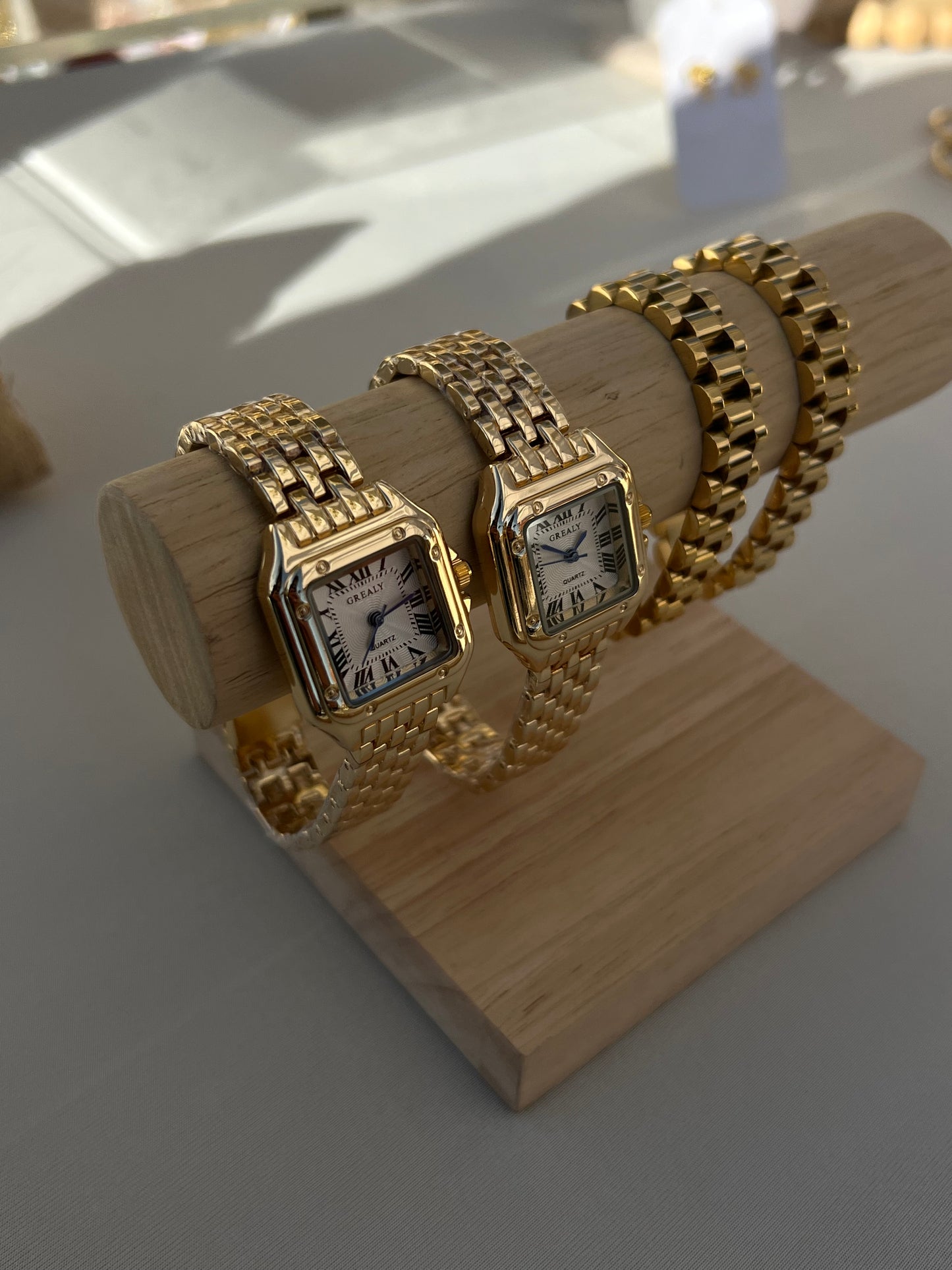 Gold Pretty Woman Watch