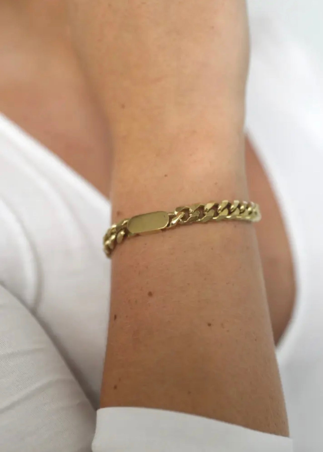 Gold Curb Bracelet