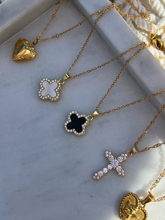 Gem Lux Flower Necklace